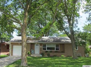 323 Veda Dr, Redwood Falls, MN 56283