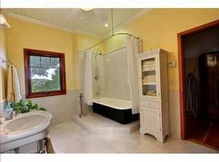 14151 Montebello Rd, Cupertino, CA 95014