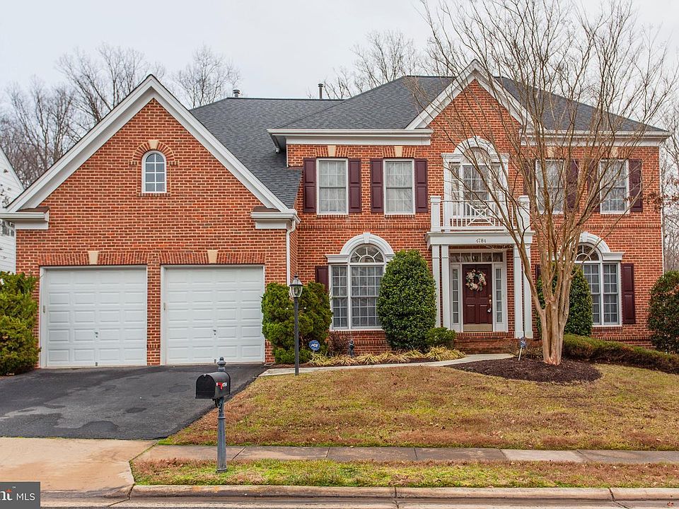 1st image of 4784 Charter Ct