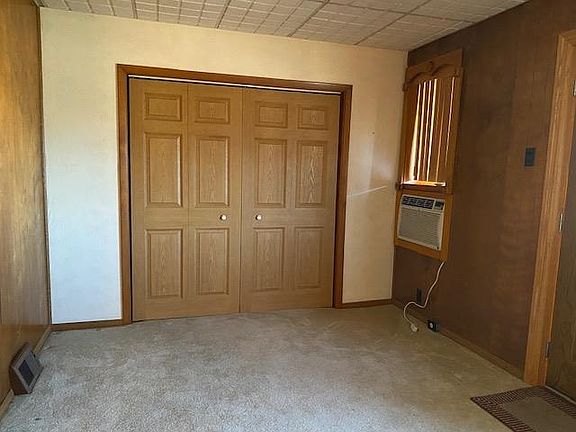 2nd image of 337 Creve Coeur St