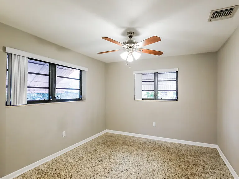 19101 SW 89th Ct — Photo 8