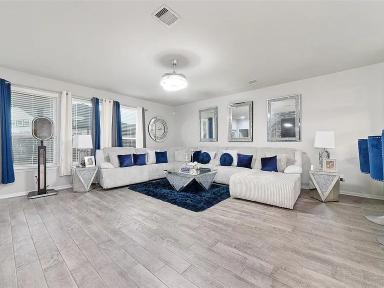 2248 Forest Chestnut Dr — Photo 4