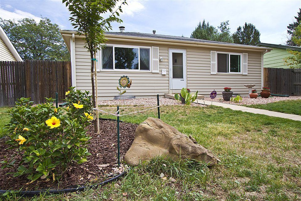 Exterior - Front