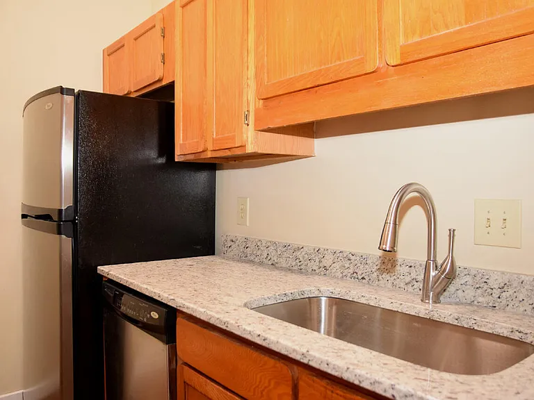 1500 River Mill Dr #305 — Photo 10