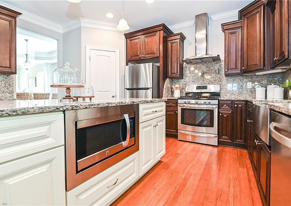 1st image of 6137 Sylvan St