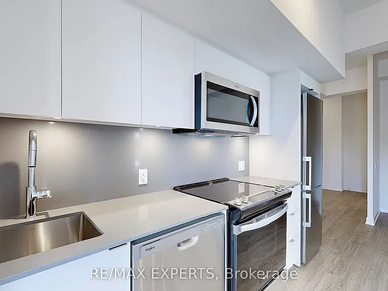 500 Wilson Ave #535 — Photo 8