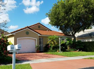 15856 SW 85th St, Miami, FL 33193