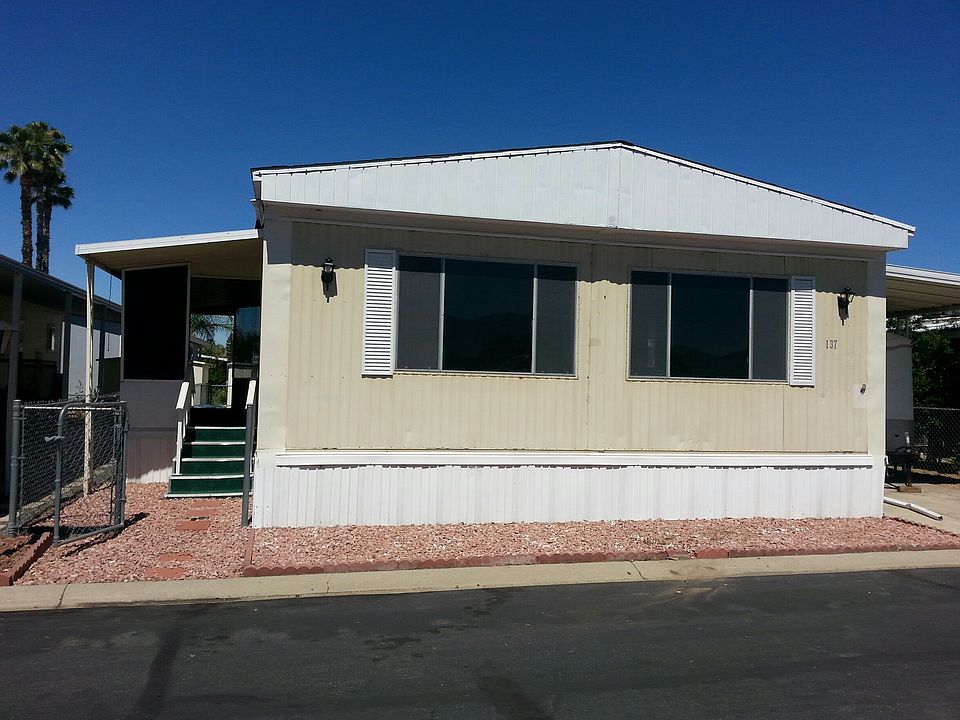 1st image of 1150 N Kirby St Space 137