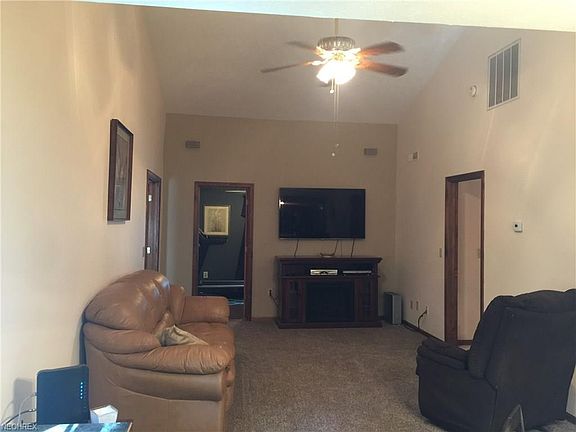 4th image of 166 Demi Dune Dr
