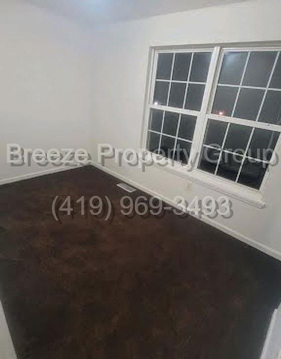 1st image of 519 Nova St