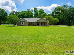 40405 Belle Helene Rd, Prairieville, LA 70769