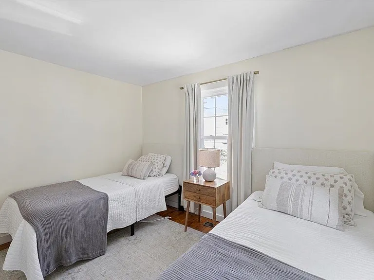 31 Perkins Rd — Photo 22
