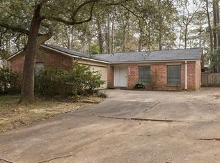 324 Olive St, Huntsville, TX 77340