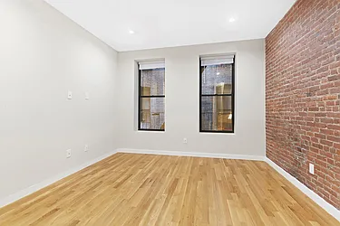 Rented by Cooper & Cooper Real Estate