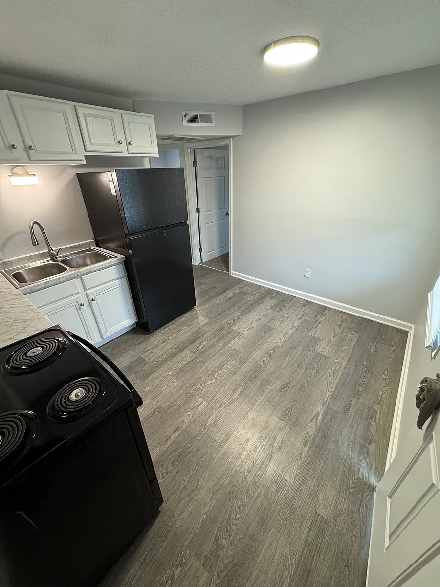 Building Photo - Sunrise Valley Apartments
