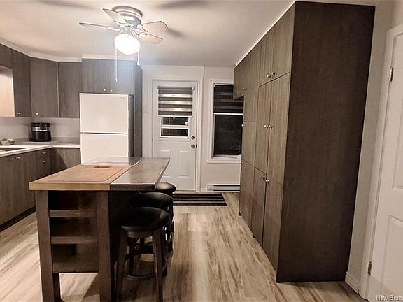 2nd image of 547 Principale St