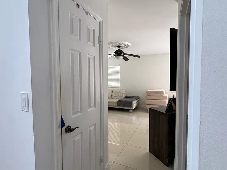 15621 SW 100th Ln — Photo 7