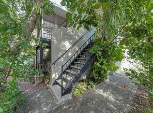 1011 S Moody Ave APT 32, Tampa, FL 33629