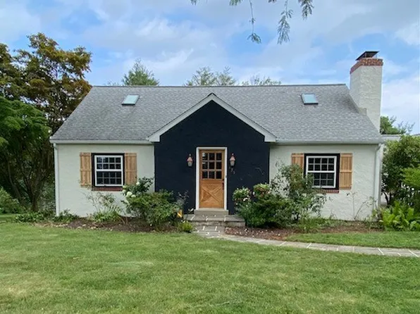 123 S Cedar Hollow Rd, Paoli, PA 19301