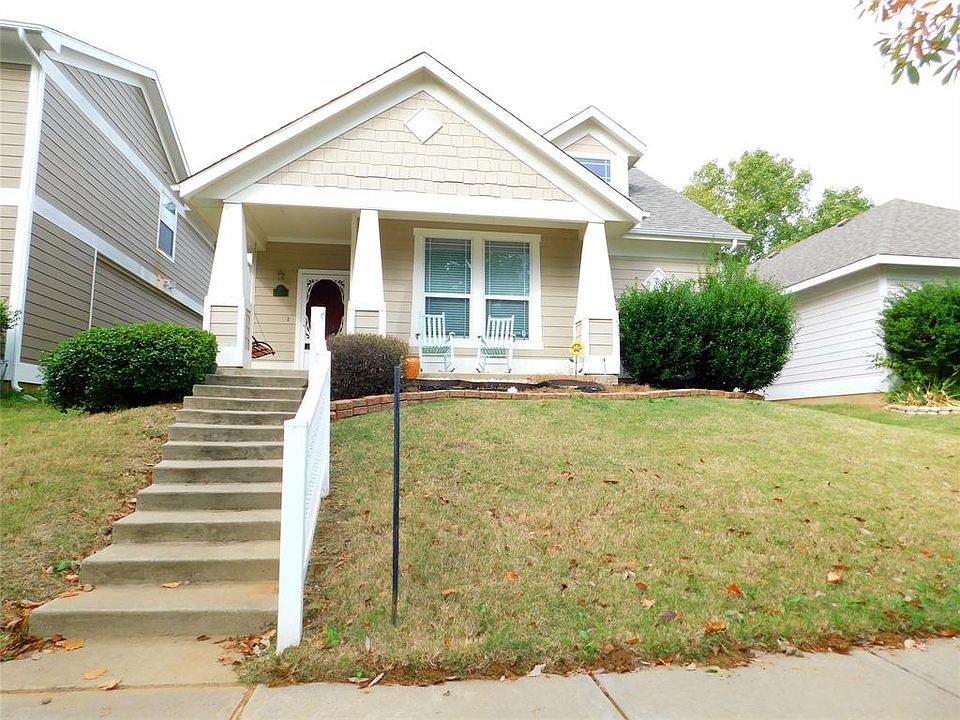 1st image of 1713 Cambridge Dr