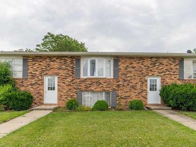 1308 N Kickapoo St, Lincoln, IL, 62656