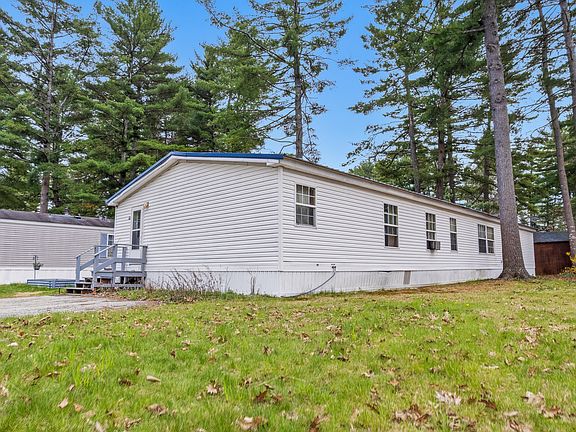 3rd image of 33 Theodore Drive
