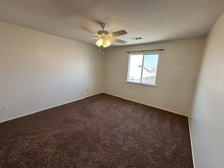 224 Fonzie Ave — Photo 14