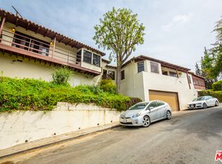2247 N Vista Del Mar Ave, Los Angeles, CA 90068
