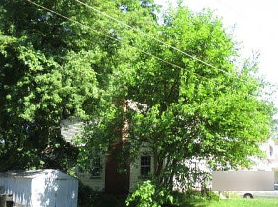5th image of 1615 Plain Ave NE