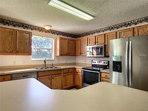 5th image of 2565 Privada Dr