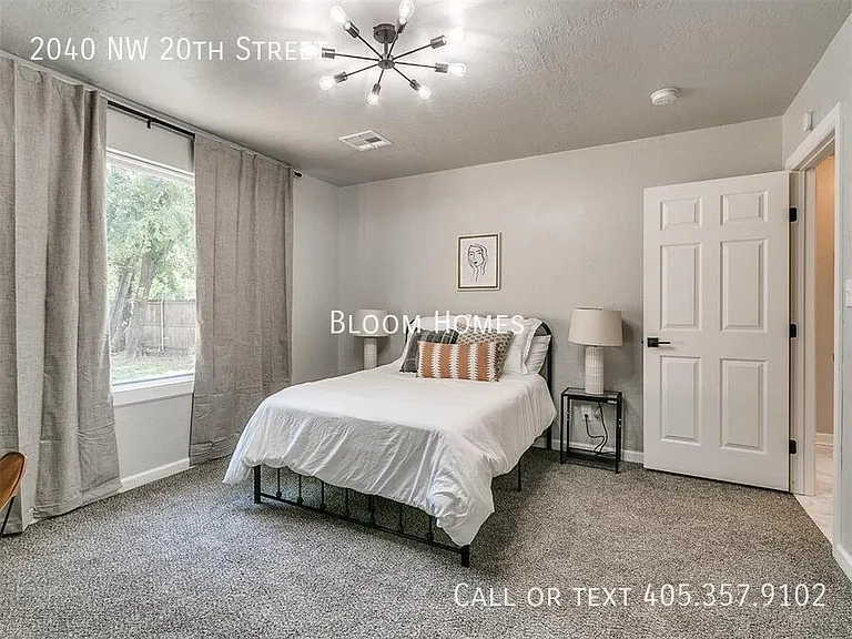 2040 NW 20th St — Photo 16