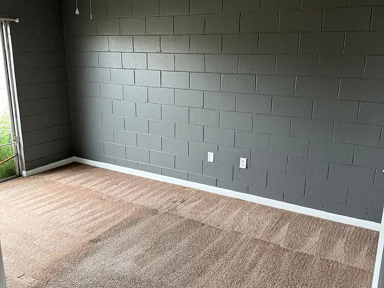 2241 W Pensacola St #12 — Photo 7
