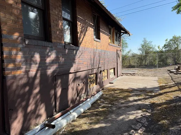 1332 E Abriendo Ave, Pueblo, CO 81004