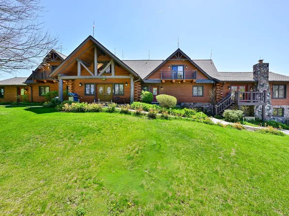 W714 Valley View ROAD, Burlington, WI 53105