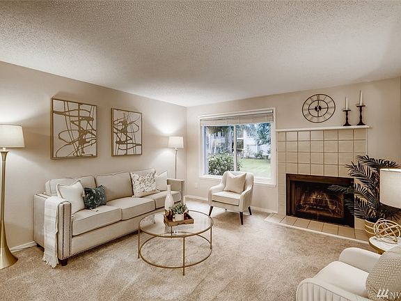 4th image of 14525 NE 45th St APT F1