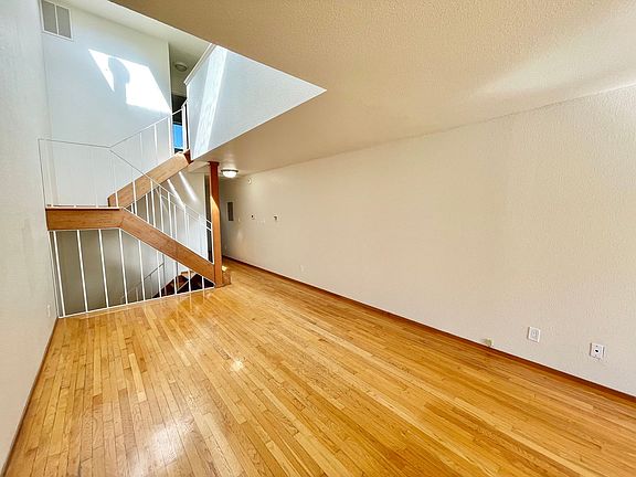 2nd image of 1247 Broderick St #0
