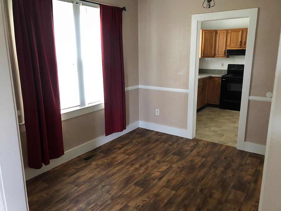 176 Davis St, Beckley, WV 25801 Zillow