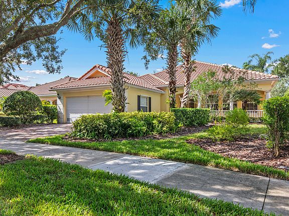 2nd image of 12060 Jewel Fish Ln