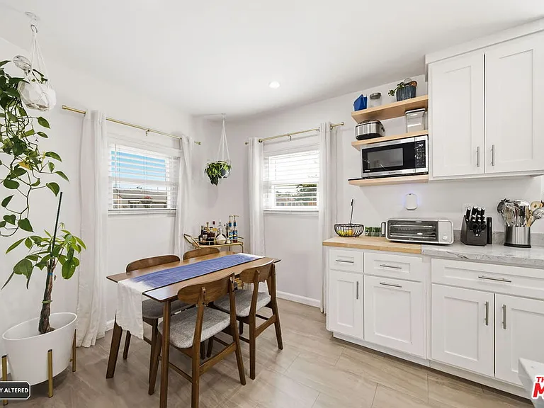 1501 W 104th St — Photo 10