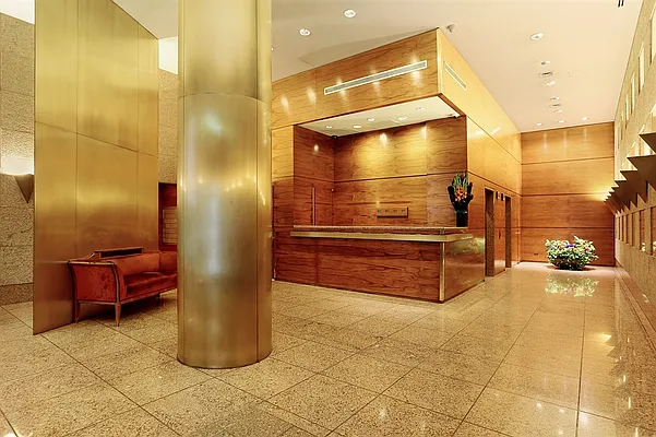 Sold by Corcoran | media 14