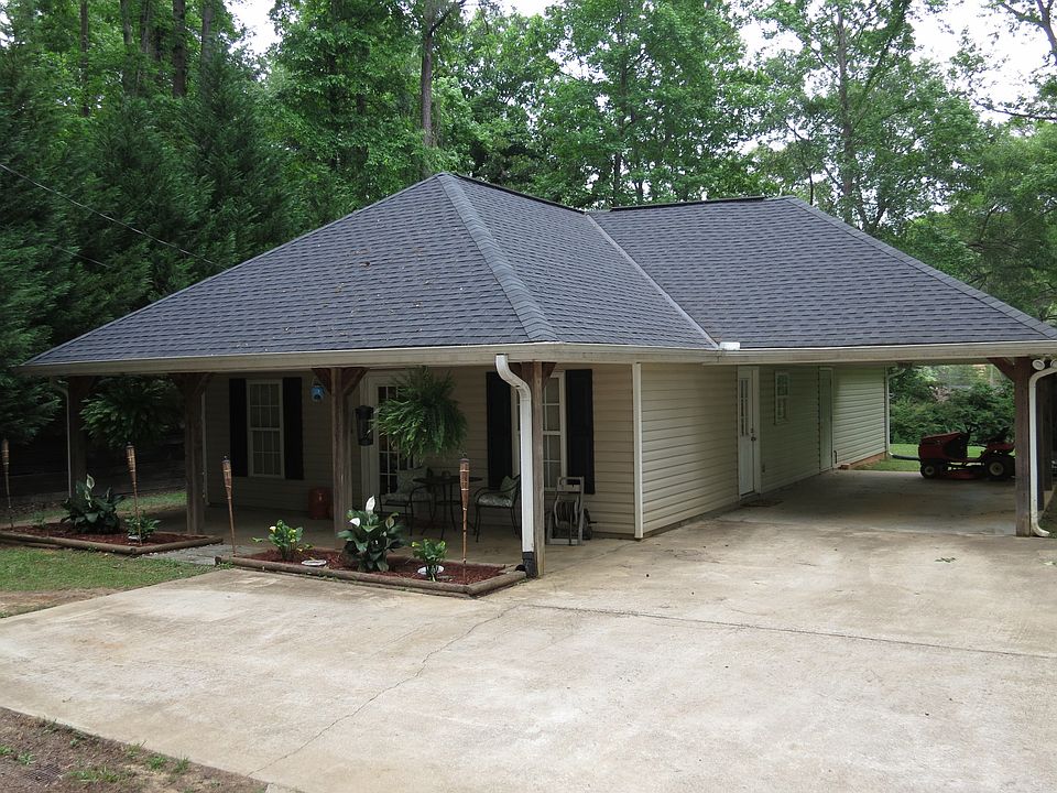 1st image of 10852 W Manor Dr