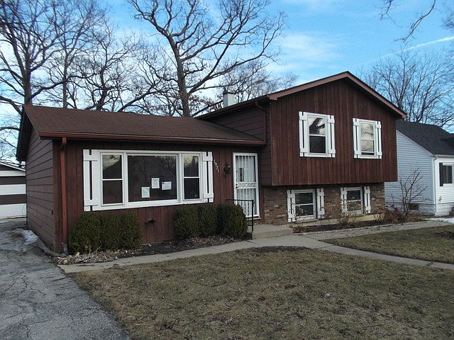 1st image of 1921 Wright Ave