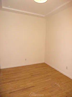 Rented by City Connections Realty | media 13