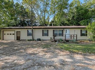 1416 Dd Rd, Columbia, IL 62236