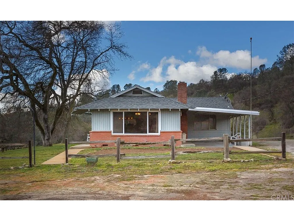 4849 Indian Peak Rd photo 1