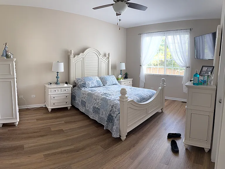 25408 Cove Ct — Photo 8