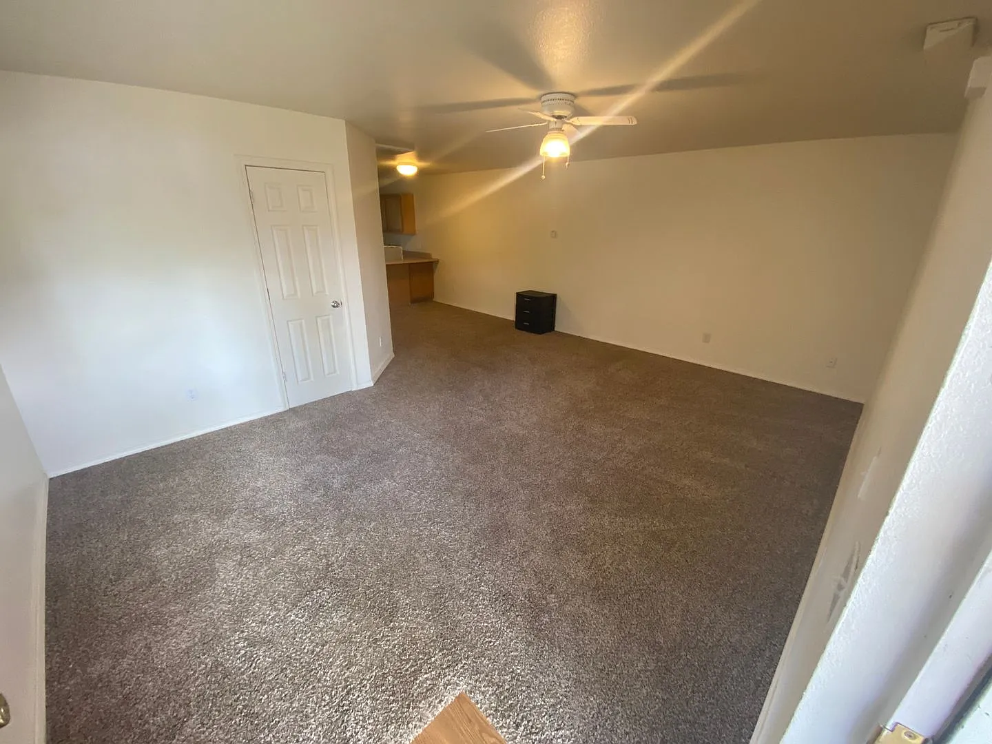 Two Bedroom Duplex on 32nd Street — Photo 2