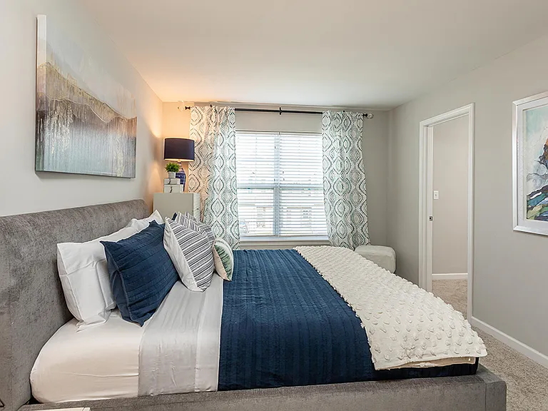 Woodland Acres Townhomes — Photo 10