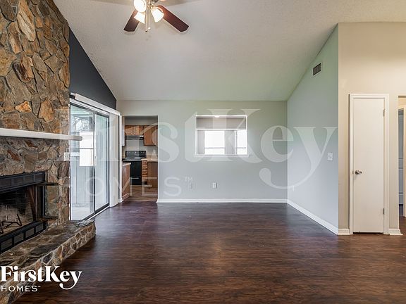 2nd image of 7734 Pikes Peak Dr