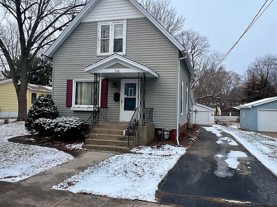 1st image of 928 Arnold St